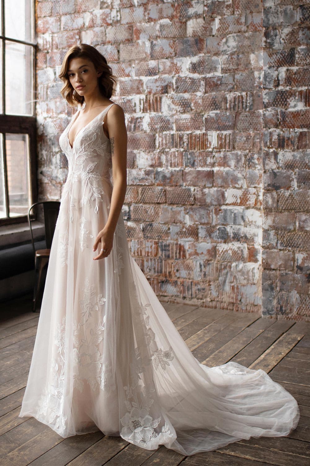 Liv Lace Wedding Dress | Wedding Love Spell