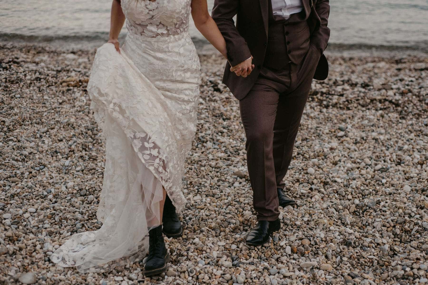 lace wedding dress boho wedding dress wedding dress shop near me brida shop near me 10