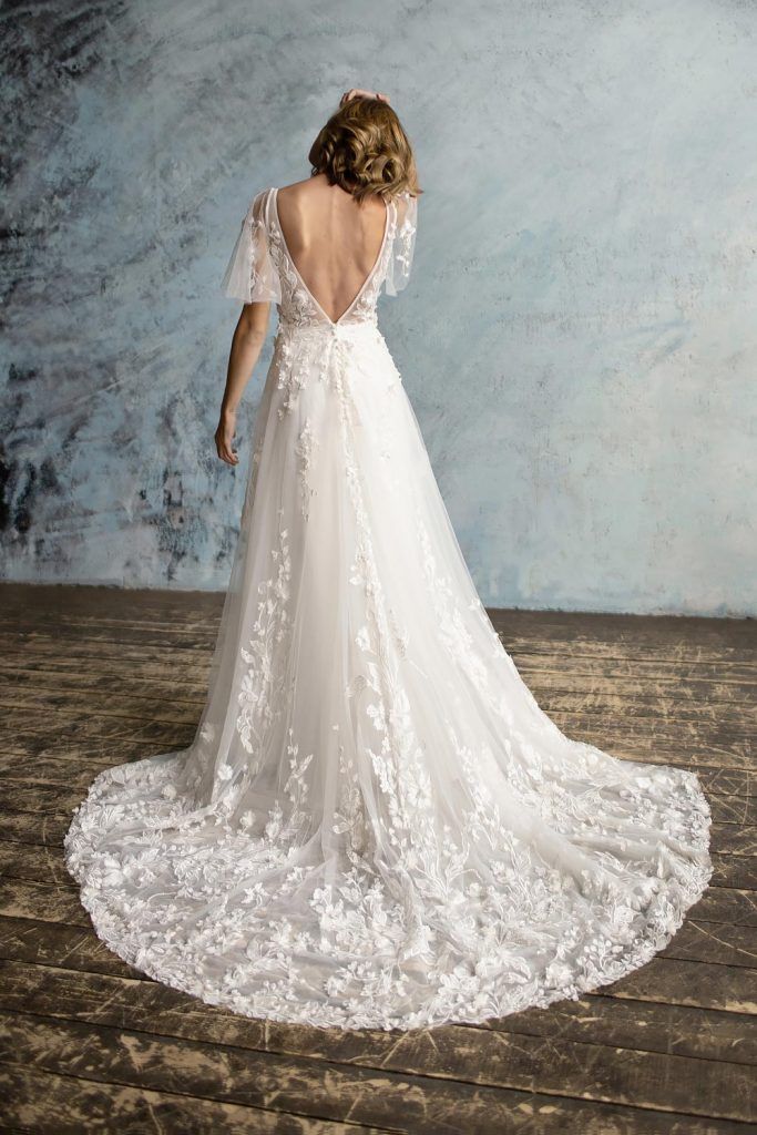 Delphine Back Delphine Back