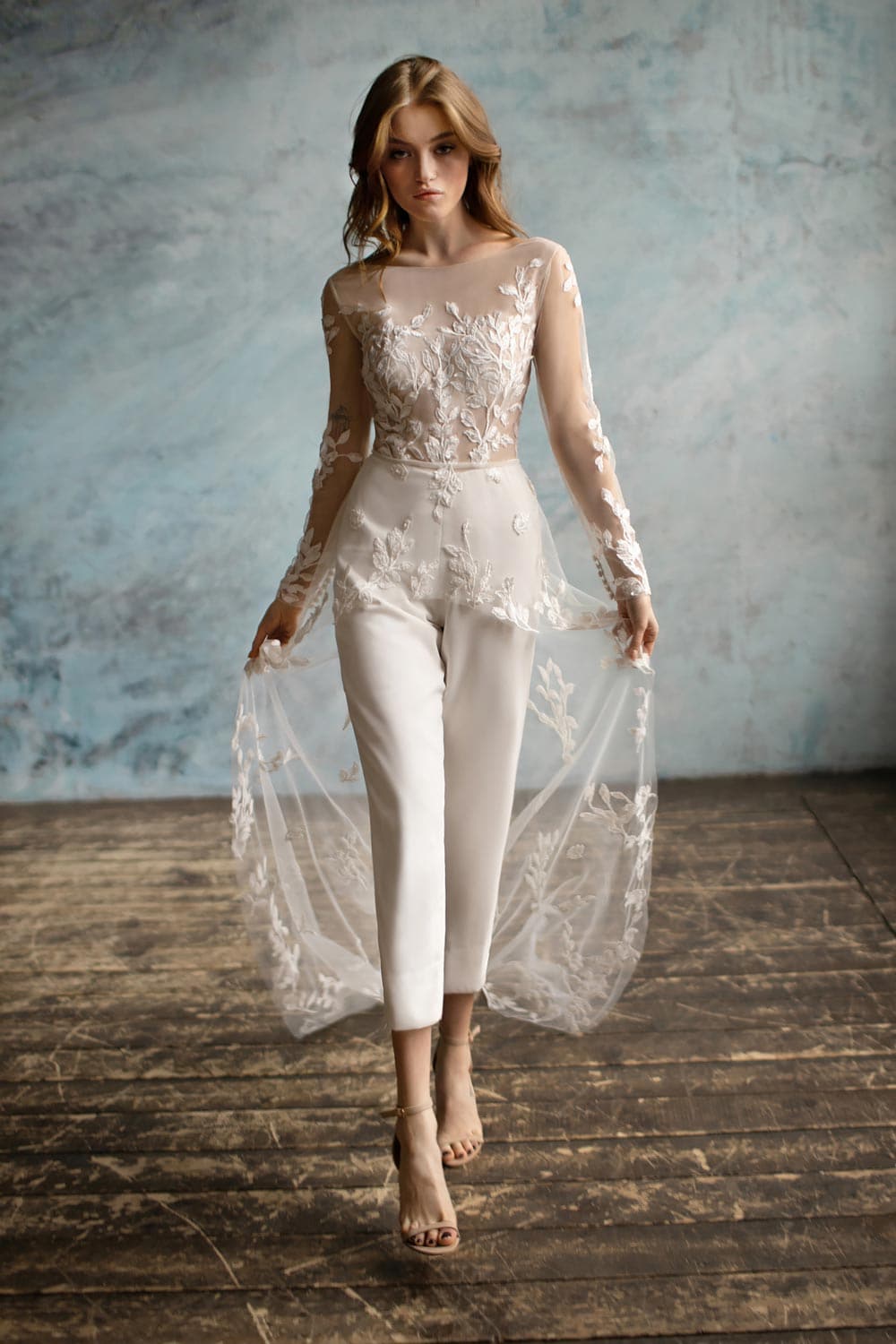 22 Detachable Wedding Dresses for Multiple Looks