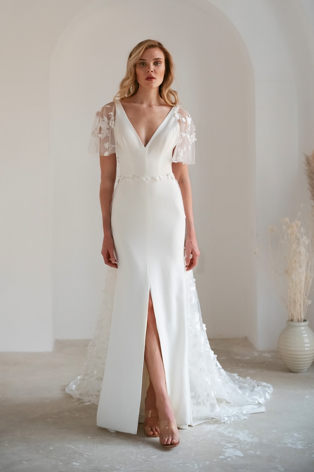 Boho Wedding Vintage Wedding Dress With Sleeves Who Wander Long Sleeve Vintage Wedding Dress Vintage Lace Wedding