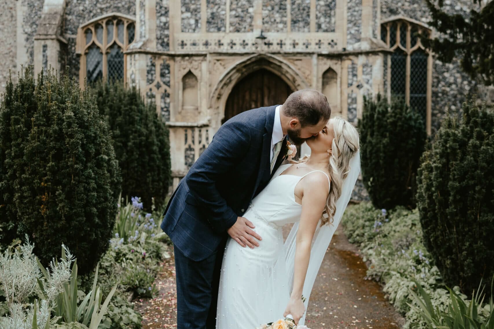 Matt Lydia Wedding 368 scaled uai Love Spell Design