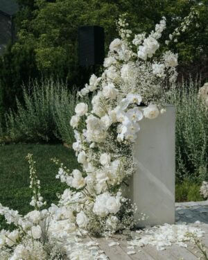Choosing Wedding Flowers To Match Your Bridal Look Love Spell Design Unknown 3 Love Spell Design