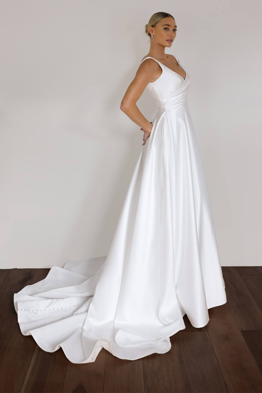 Elanore - Wedding Dress Simple Wedding Dresses Summer Love Spell Design Elanore Wedding Dress Simple Wedding Dresses Summer Love Spell Design