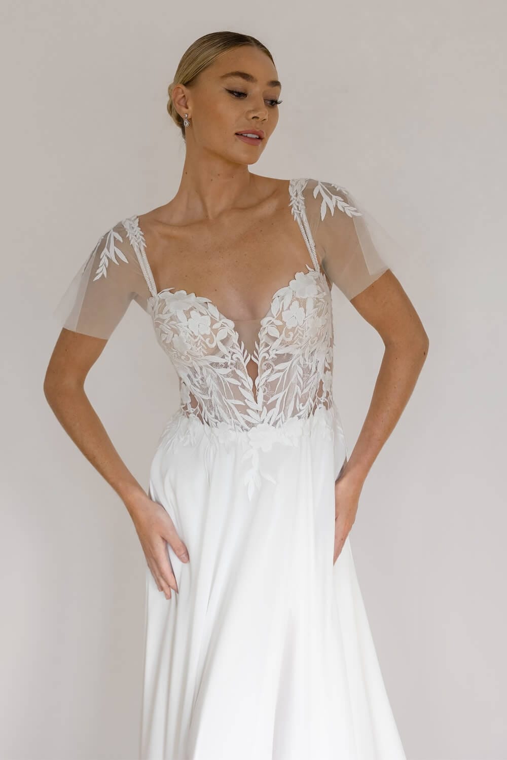 Jasmine Wedding Dress Near Me Boho Wedding Dress Lace Love Spell Design